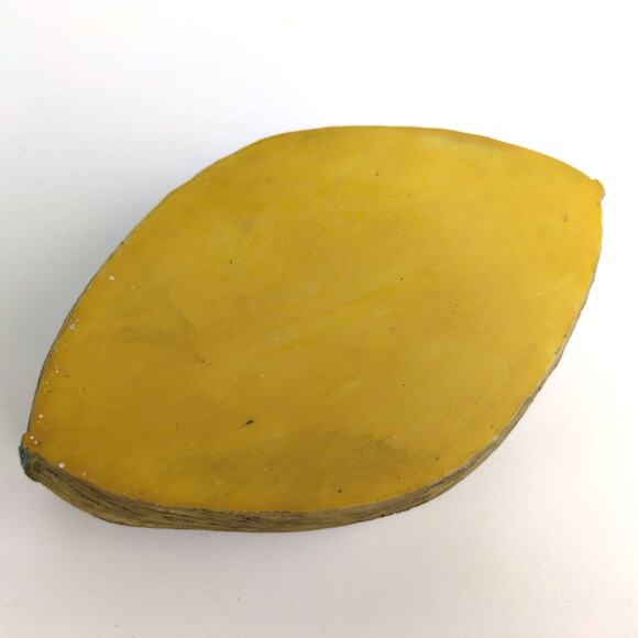 Vintage Native American Indian Boy with Horn & Canoe Resin Figurines - Picture 7 of 7